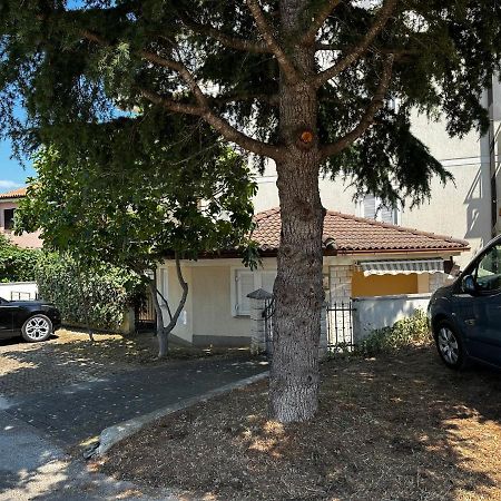 דירות באניולה Casa Rosa מראה חיצוני תמונה