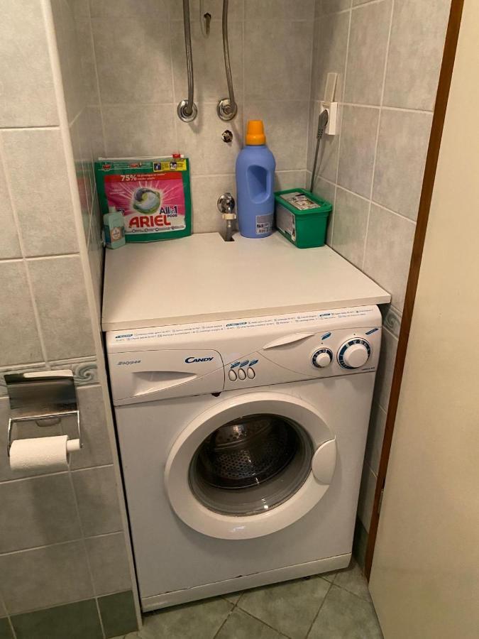 דירות באניולה Casa Rosa מראה חיצוני תמונה
